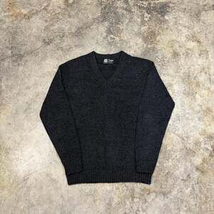 Vintage Chasqui Alpaca Wool V-Neck Sweater, Charcoal Gray - Made in Bolivia